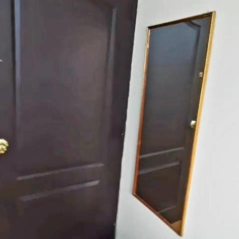 A centrally located apartment - Room #1583787801 - 3