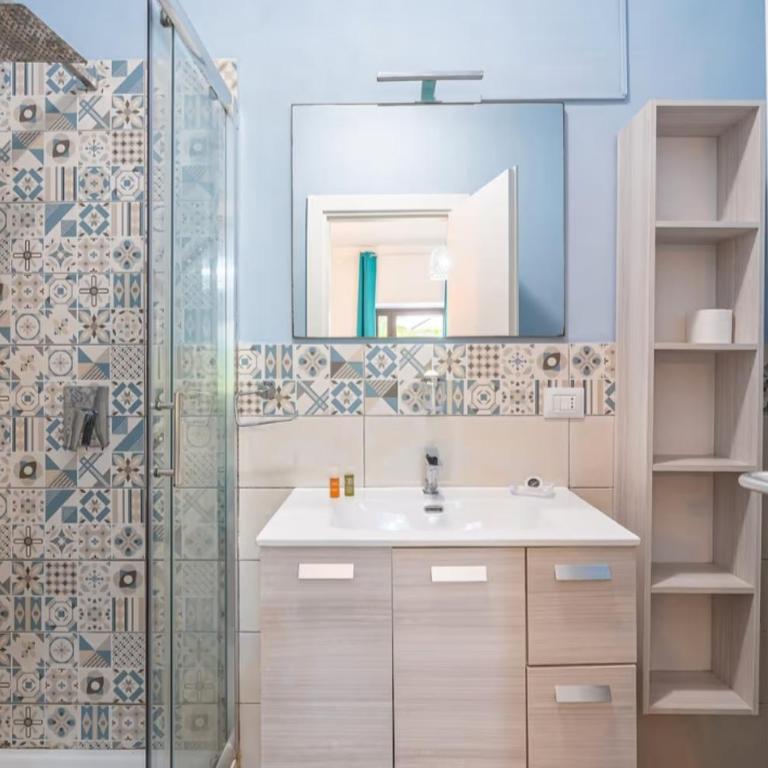 Casacecilia relax - Double Room with Private Bathroom - 6