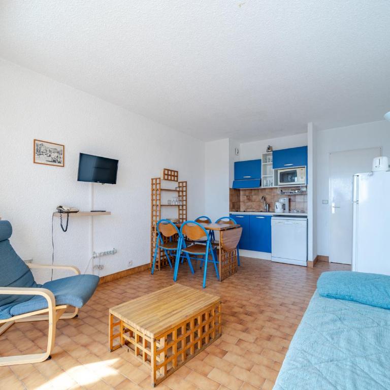 Appartement 6 pers, 2 chambres avec Wi-Fi à Roquebrune-Cap-Martin - FR-1-827-33 - Appartement - 8