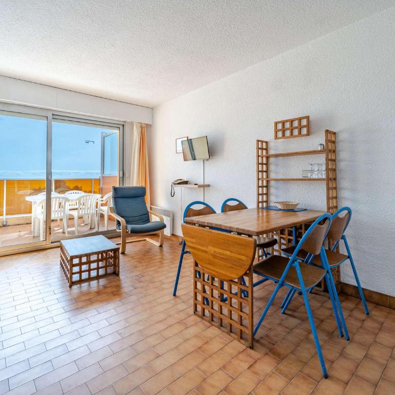 Appartement 6 pers, 2 chambres avec Wi-Fi à Roquebrune-Cap-Martin - FR-1-827-33 - Appartement - 10