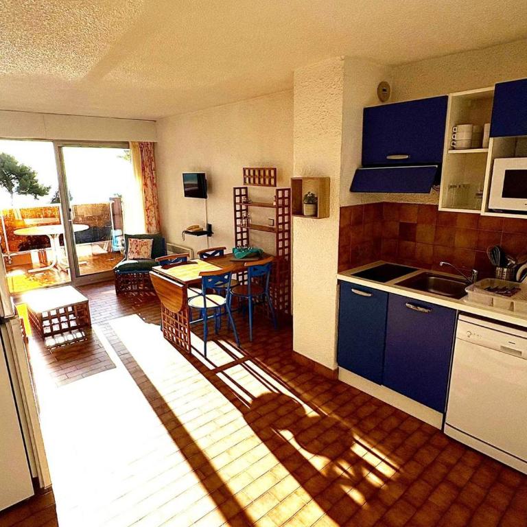 Appartement 6 pers, vue mer, Wi-Fi illimité - FR-1-827-32 - Appartement - 13