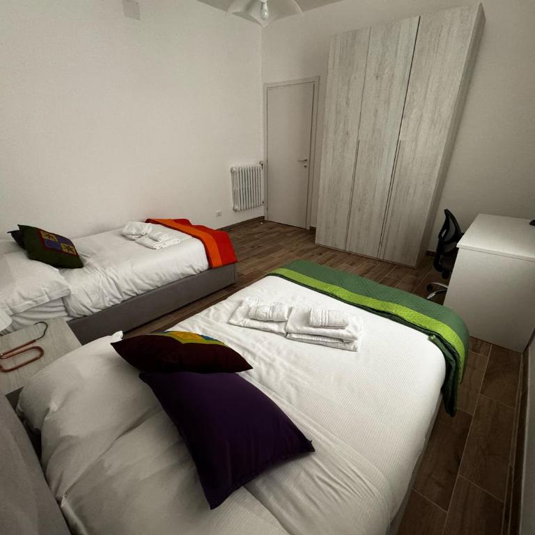 St Peter's Alley - One-Bedroom Apartment with Balcony - 6