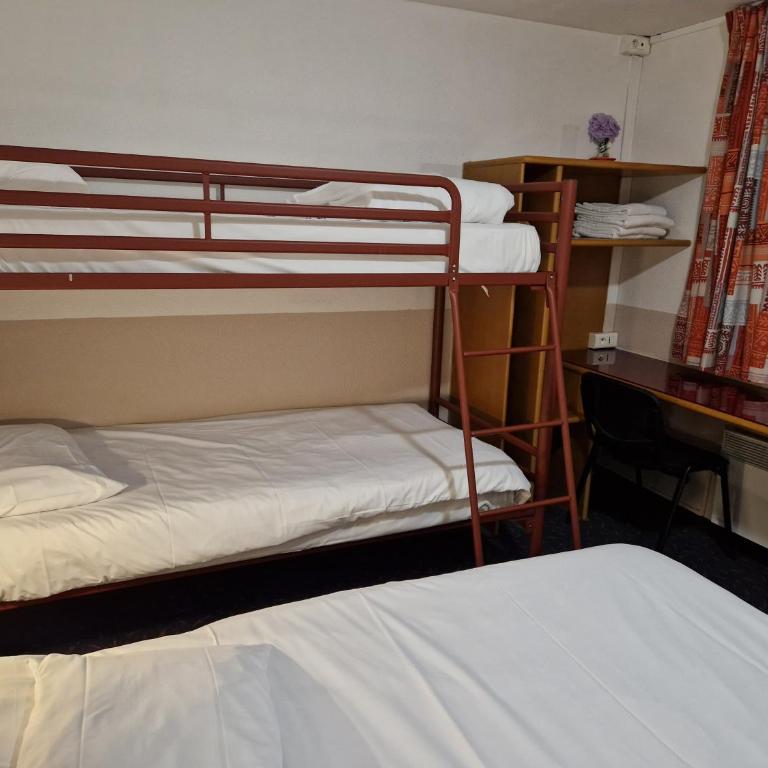 Quick Palace Vannes - Chambre Familiale (2 Adultes et 2 Enfants) - 5