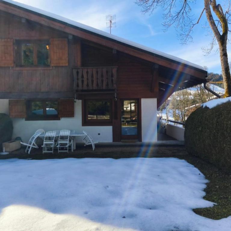 Stay in an ideal mountain chalet! - Appartamento - 12