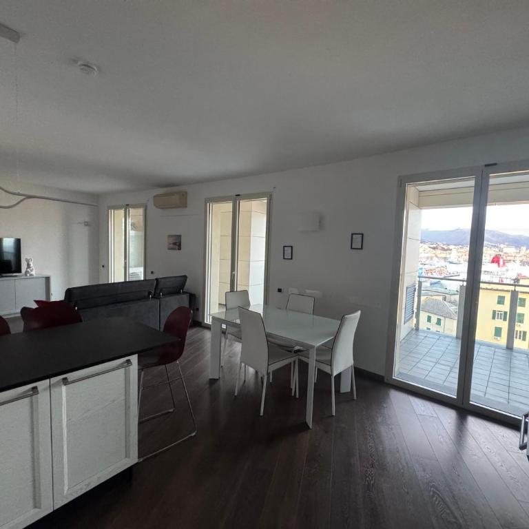 Lanternalba appartamento con vista sul porto antico - Two-Bedroom Apartment - 2