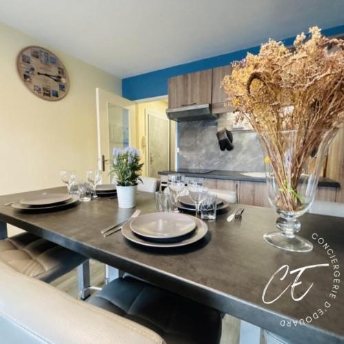Honfleur à pied - Calme, balcon & parking privé - Appartement 2 Chambres - 25
