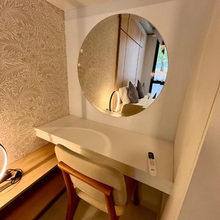 Premium 2 Bedroom Apartment - Corporate Axis - Room #1583824701 - 11