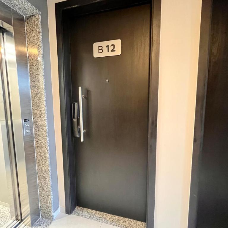 Premium 2 Bedroom Apartment - Corporate Axis - Room #1583824701 - 12
