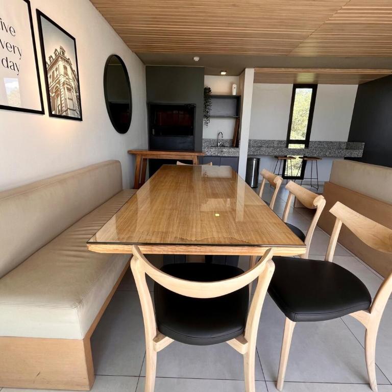 Premium 2 Bedroom Apartment - Corporate Axis - Room #1583824701 - 16