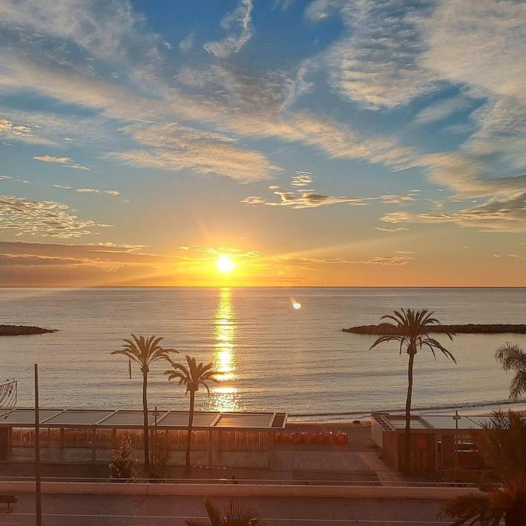 Cozy studio with sea view - Sea view and Wi-Fi - Appartamento con 1 Camera da Letto - 9