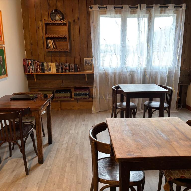 Gîtes Ruraux à La Ferme D'Antan - Appartement 1 Chambre - Vue sur Jardin - 5