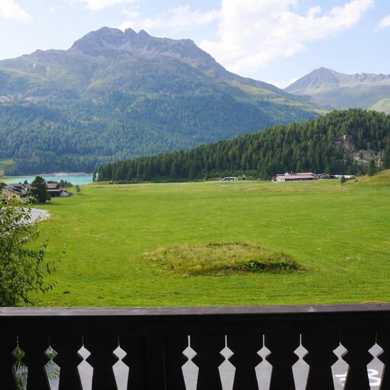 Alpine Apartment with Balcony, Lake & Ski Views - Apartment mit 3 Schlafzimmern und Bergblick - 6