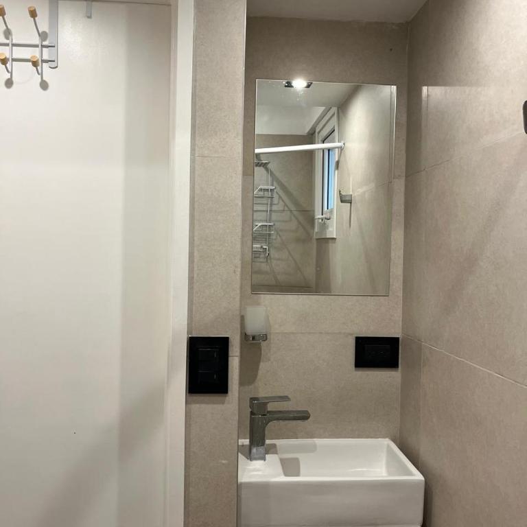 Departamento "Adela" en Mar del Plata, Zona Guemes - Apartamento de 1 dormitorio - 7
