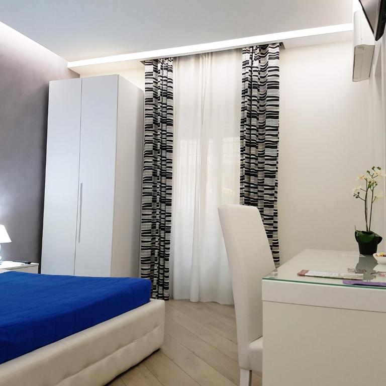 Domus Barberini - Camera Tripla Comfort con Doccia - 15