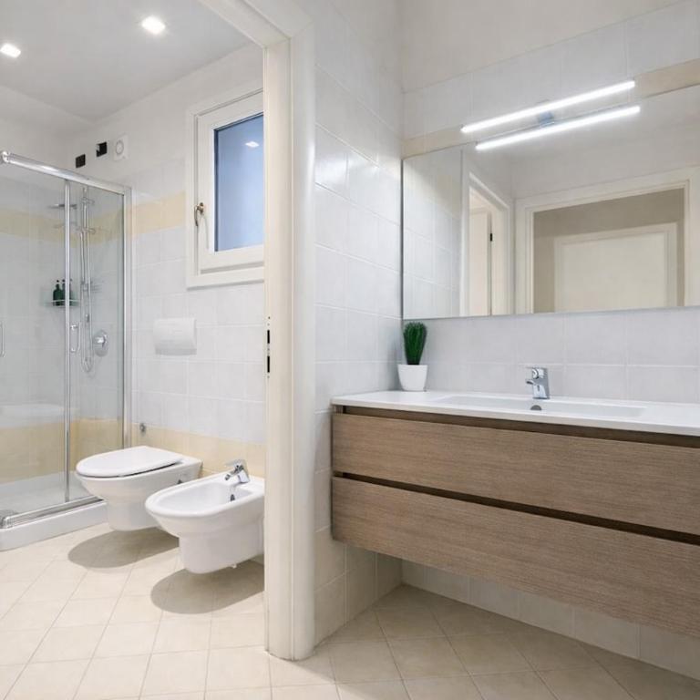 Lake Garda Apartment with Pool, Private Garden & Parking - Appartamento con 1 Camera da Letto - 6