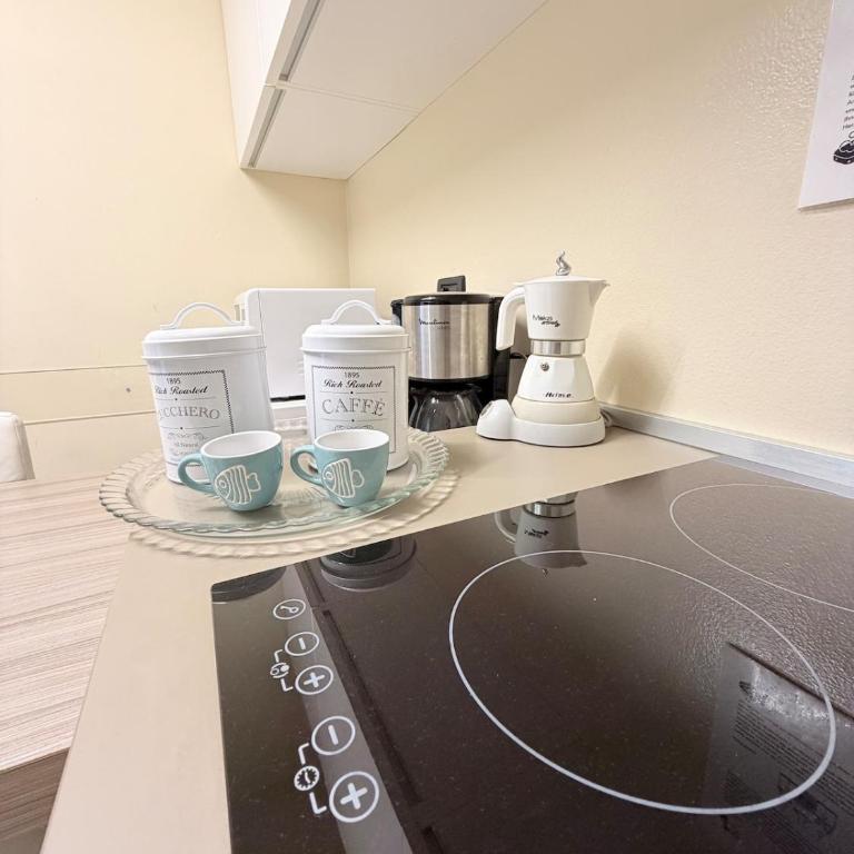 Lake Garda Apartment with Pool, Private Garden & Parking - Appartamento con 1 Camera da Letto - 14