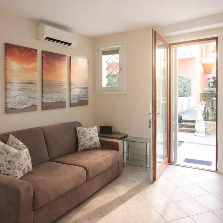 Lake Garda Apartment with Pool, Private Garden & Parking - Appartamento con 1 Camera da Letto - 8