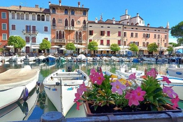 Lake Garda Apartment with Pool, Private Garden & Parking - Appartamento con 1 Camera da Letto - 21