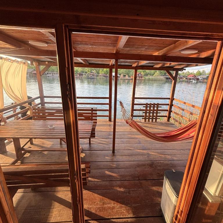 Ada Bojana River House 1 - Three-Bedroom House - 3