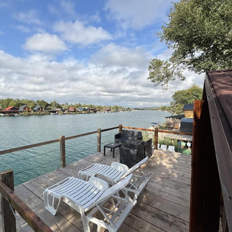 Ada Bojana River House 1 - Three-Bedroom House - 13