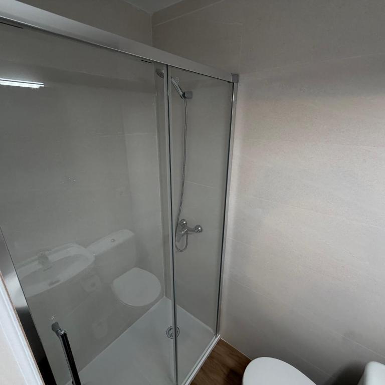 Hostal Gran Capitán - Habitación Doble con baño privado - 1