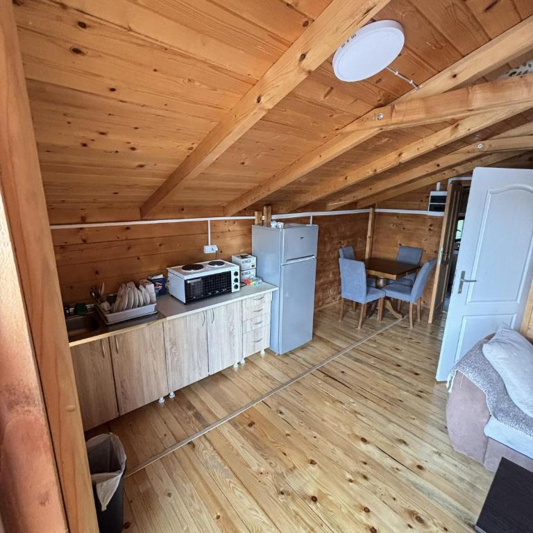 Ada Bojana River House 1 - Three-Bedroom House - 16