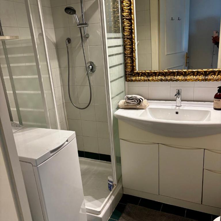 Studio with access to pool - Appartement 1 Chambre - 9