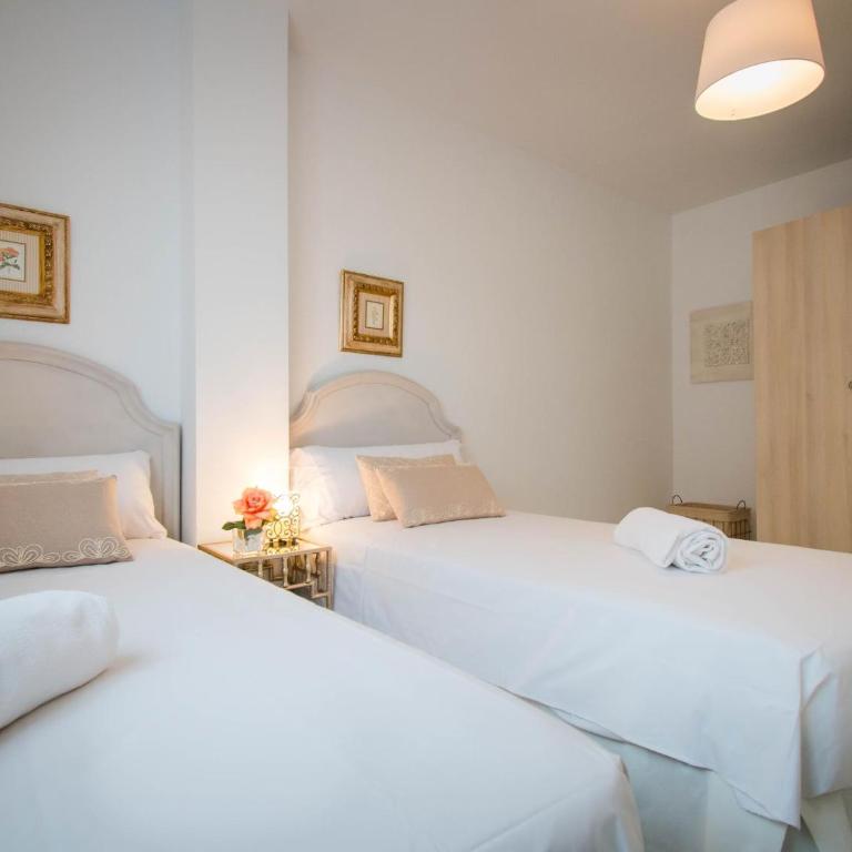 Holidays2Malaga Cuarteles Premium AACC Central - Apartamento de 3 dormitorios - 25
