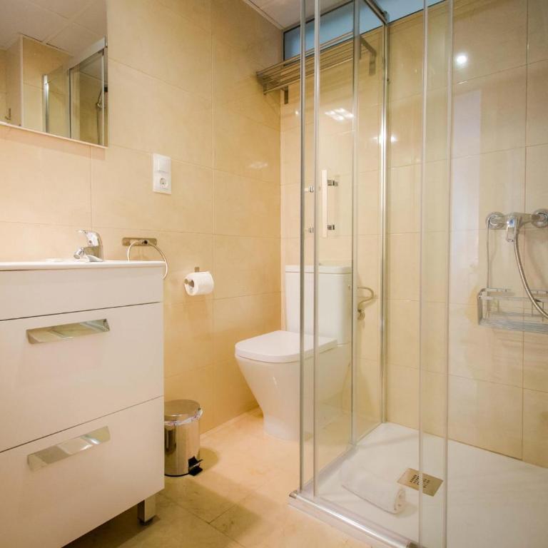 Holidays2Malaga Cuarteles Premium AACC Central - Apartamento de 3 dormitorios - 16
