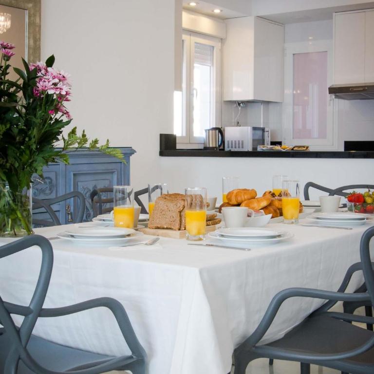Holidays2Malaga Cuarteles Premium AACC Central - Apartamento de 3 dormitorios - 8