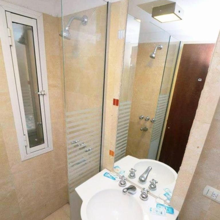ApartTTL - Room #1583881601 - 7