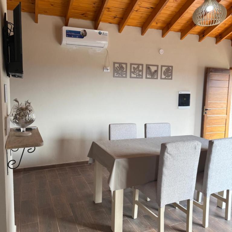 L&M Cabañas Villa Yacanto - One-Bedroom Chalet - 23