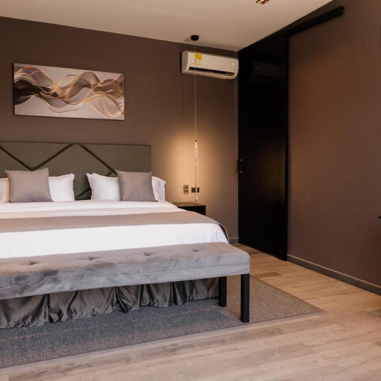 Hotel Entre Montañas - Deluxe Suite with Spa Bath - 2