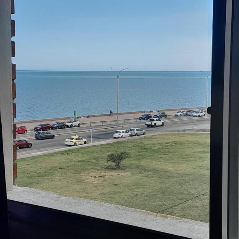 Frente al mar - Two-Bedroom Apartment - 69