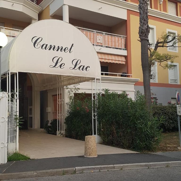 Agréable appartement - vue lac et piscine - Appartement Familial 2 Chambres - 11
