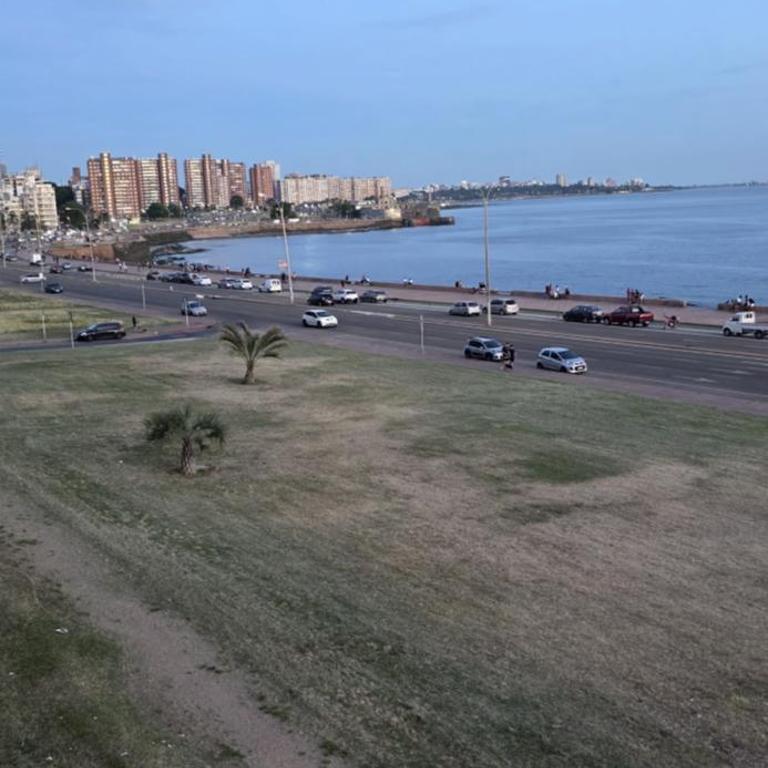 Frente al mar - Two-Bedroom Apartment - 98