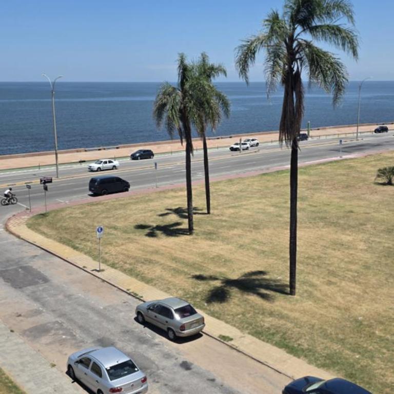 Frente al mar - Two-Bedroom Apartment - 81