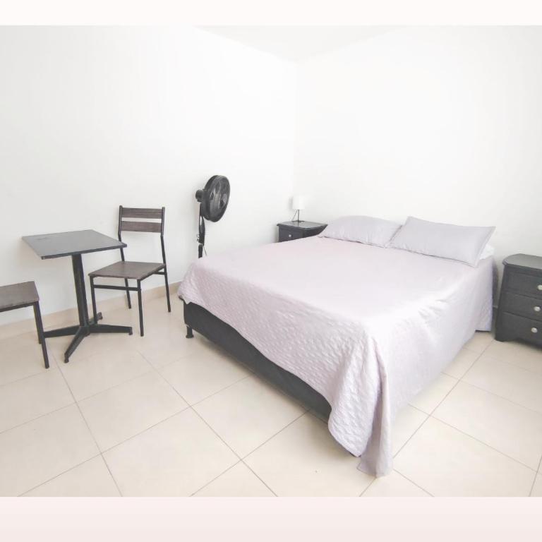 Hostal Casa Coliving Medellín - Laureles - Double Room - 1