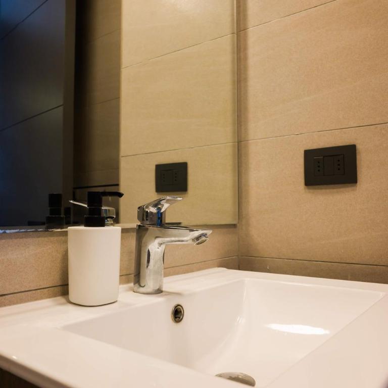 Relajate en Las Condes 2D2B totalmente equipado - Apartment - 28