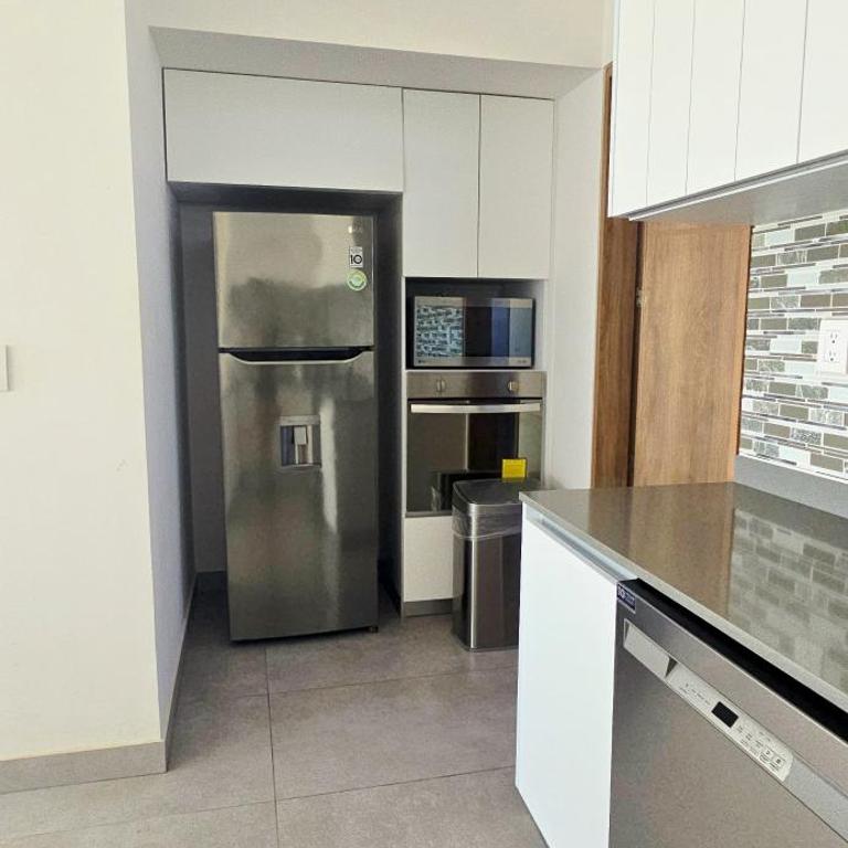 Luxury Condo Residencial Area Close to Everything - Apartamento de 2 dormitorios - 7