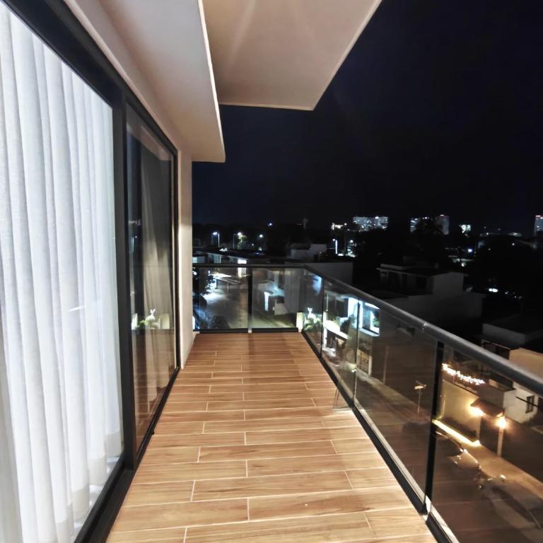 Luxury Condo Residencial Area Close to Everything - Apartamento de 2 dormitorios - 22