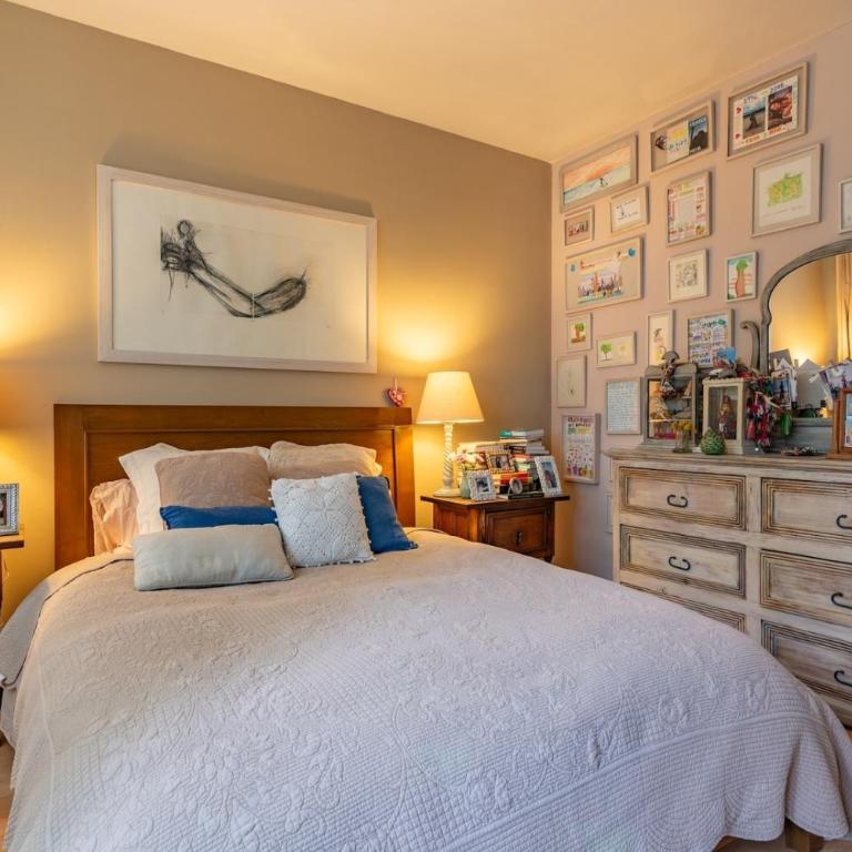 MrW Artist's Atelier Orchid Oasis 3Br House - Three-Bedroom House - 14