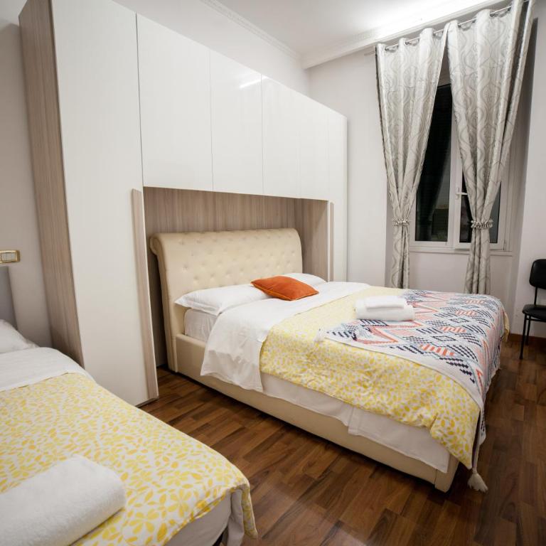 Cosmo Terzo GuestHouse Roma - Camera Tripla con Bagno Privato - 32
