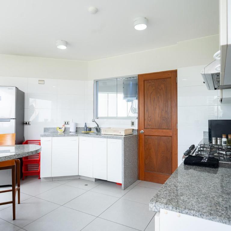 ALU Luxe - Premium Oceanfront Apartments Larcomar - Four-Bedroom Premier Apartment - 22