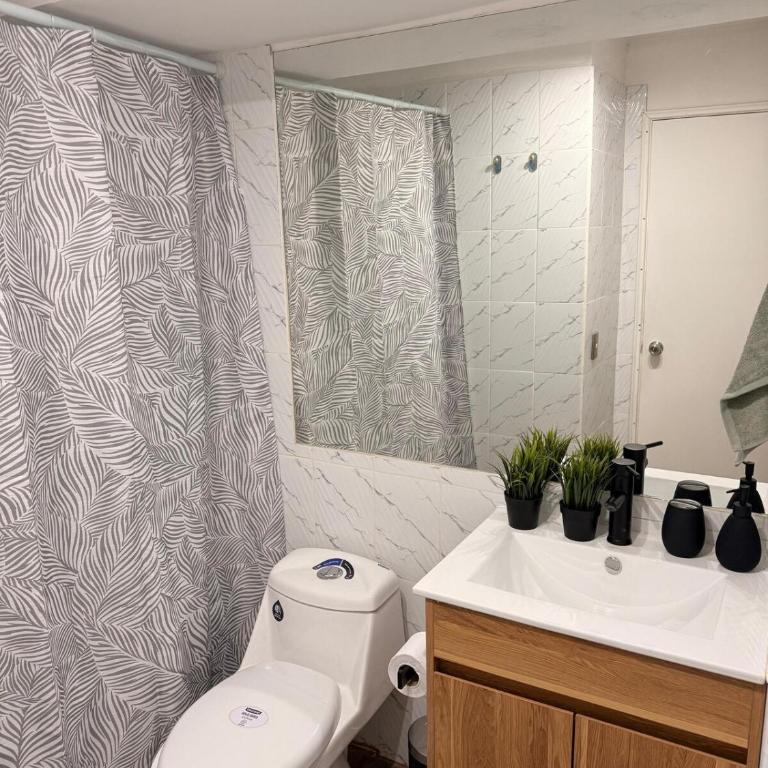 Moderno y amplio dpto en Av Portugal, Santiago - One-Bedroom Apartment - 10