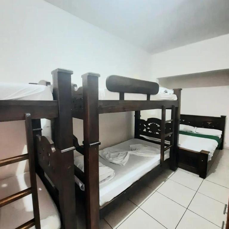 Hostal Colombia plaza - Room #1583925103 - 2