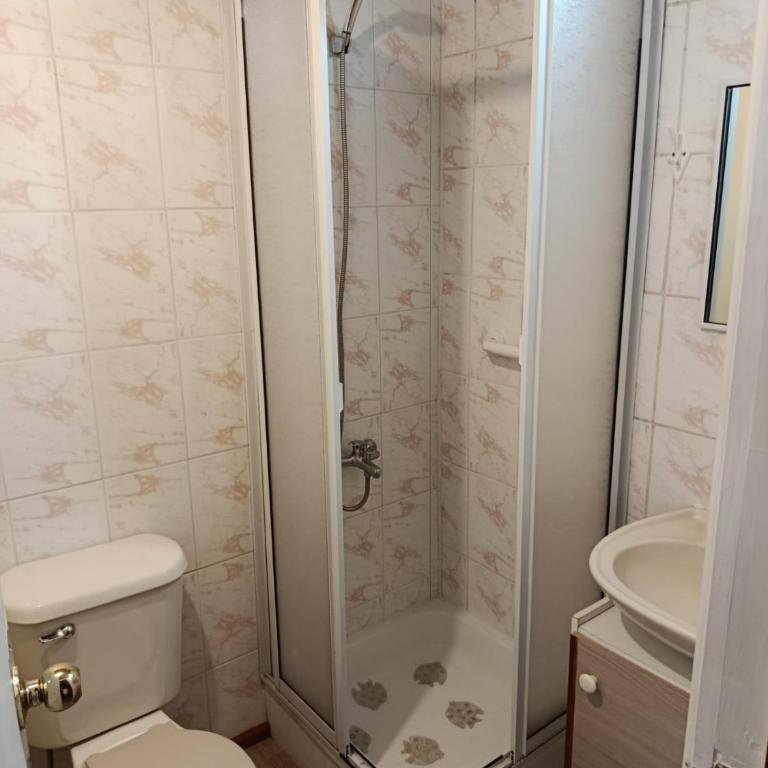 Cabaña interior con estacionamiento 4P Temuco - Two-Bedroom Apartment - 12