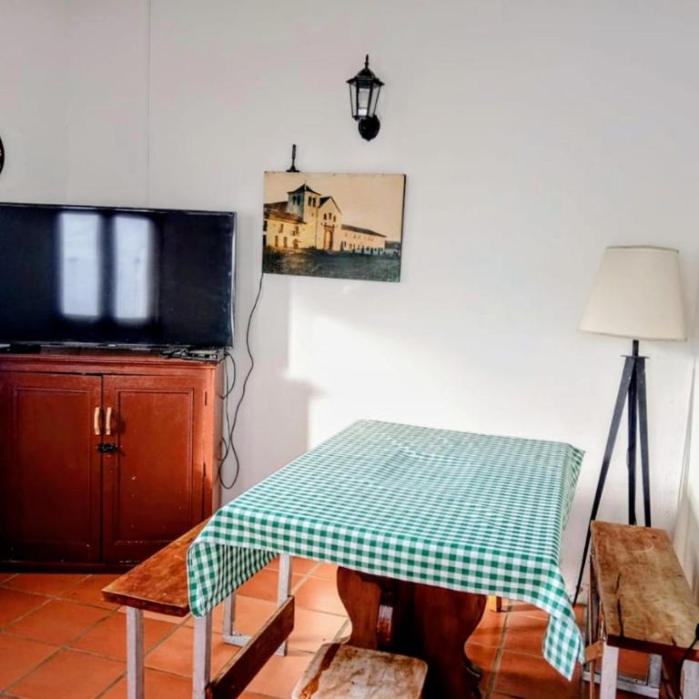 El granadillo - Three-Bedroom House - 16