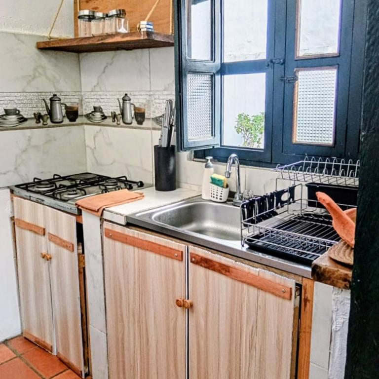El granadillo - Three-Bedroom House - 17