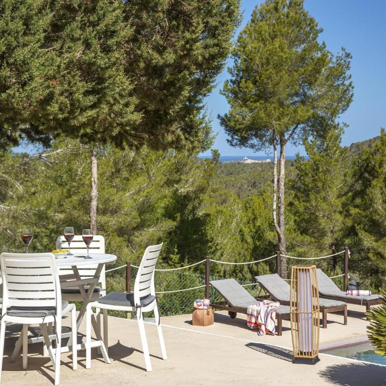 Belvilla by OYO SES SAVINES - Maison de Vacances 3 Chambres - 28